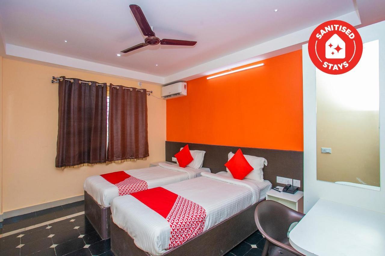 העיר בנגלור Oyo 22837 Chairmen'S Hotel מראה חיצוני תמונה