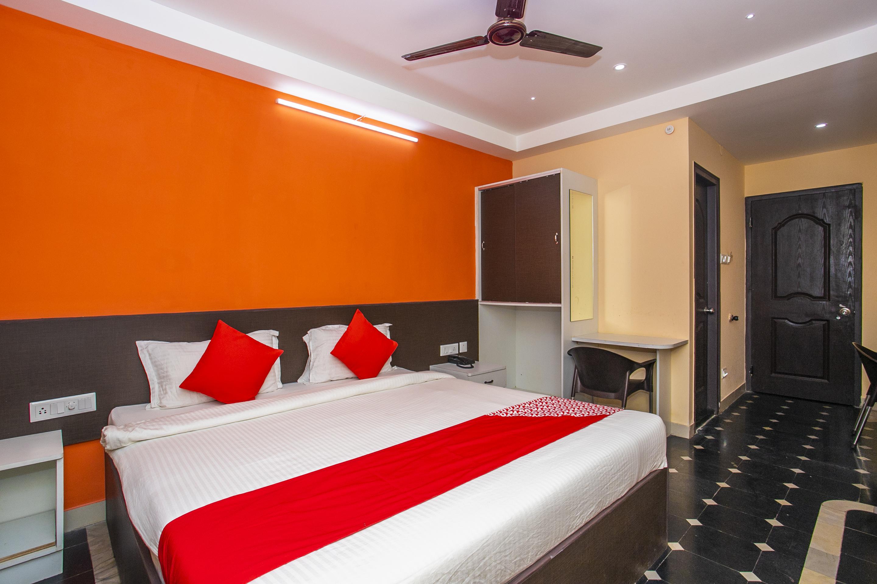העיר בנגלור Oyo 22837 Chairmen'S Hotel מראה חיצוני תמונה